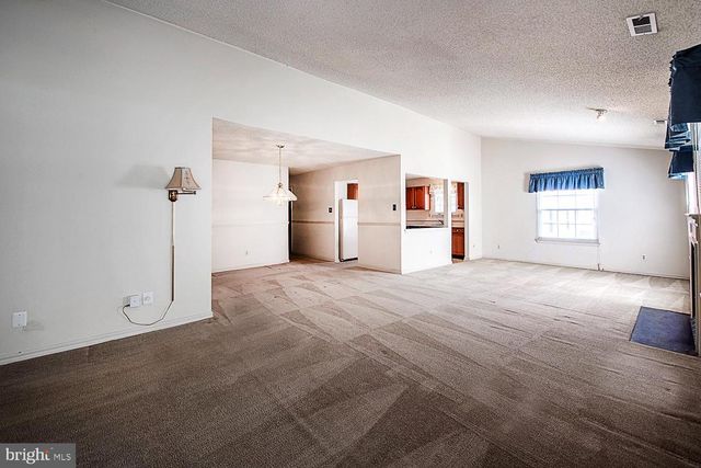 636 CARIBBEAN WAY, Williamstown, NJ 08094