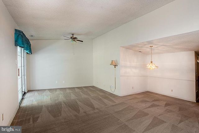 636 CARIBBEAN WAY, Williamstown, NJ 08094