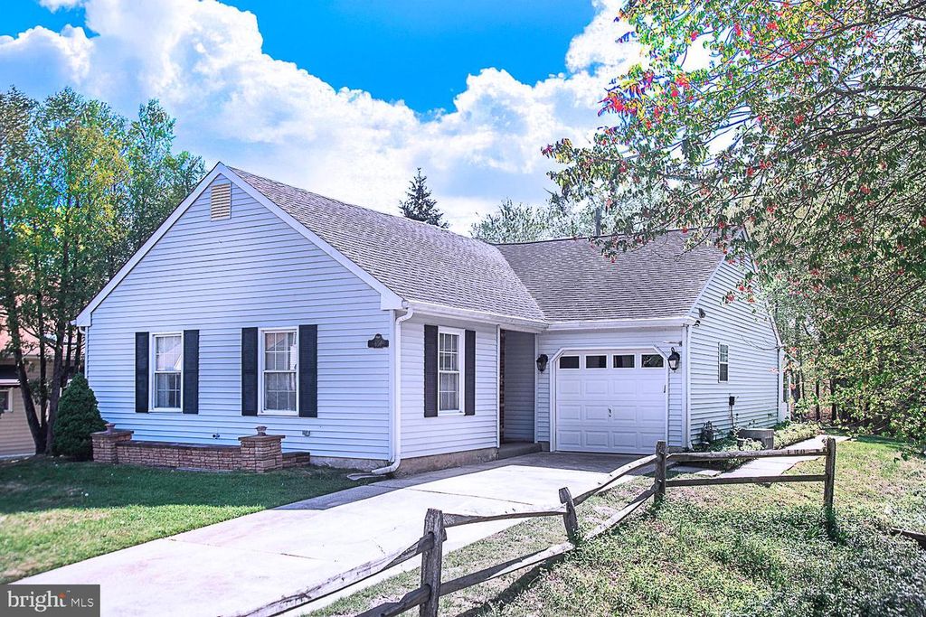 636 CARIBBEAN WAY, Williamstown, NJ 08094