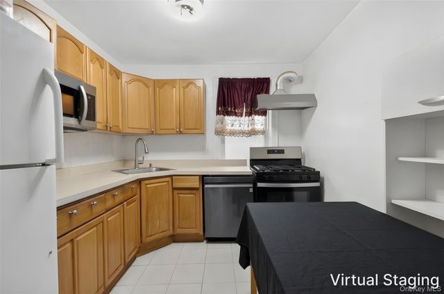 83-21 160th Street, Jamaica, NY 11432
