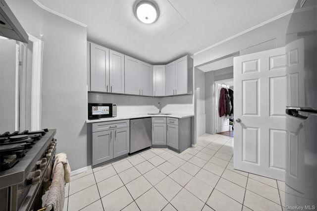 83-21 160th Street, Jamaica, NY 11432