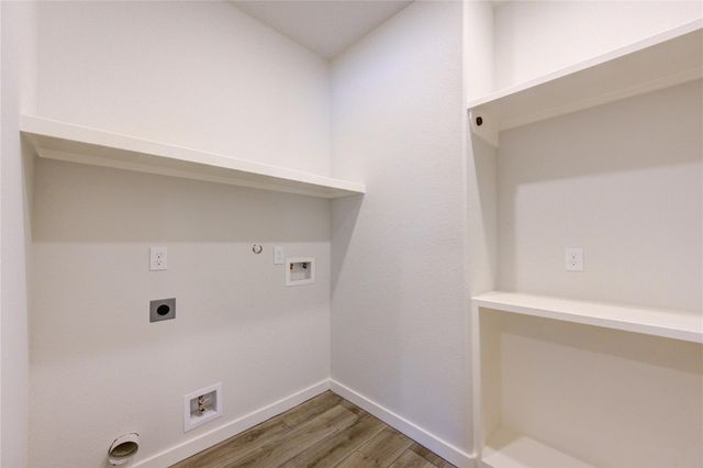 248 Blue Hill Drive, Montgomery, TX 77356