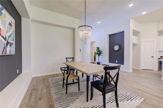 248 Blue Hill Drive, Montgomery, TX 77356