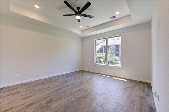 248 Blue Hill Drive, Montgomery, TX 77356