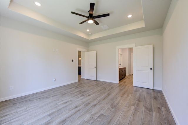 248 Blue Hill Drive, Montgomery, TX 77356