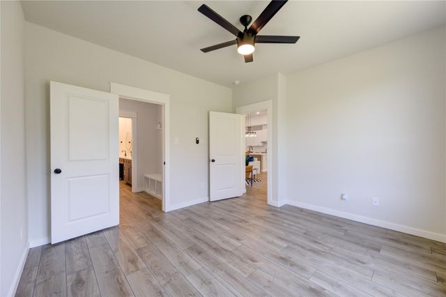 248 Blue Hill Drive, Montgomery, TX 77356