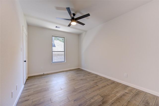 248 Blue Hill Drive, Montgomery, TX 77356
