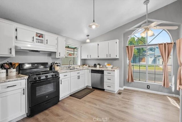 140 Pioneer Avenue West 31, Redlands, CA 92374