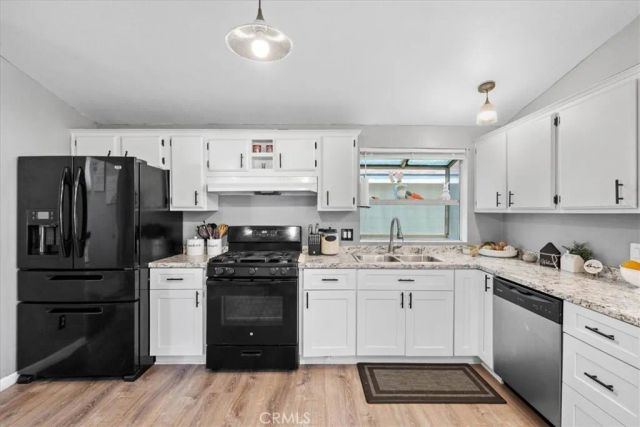 140 Pioneer Avenue West 31, Redlands, CA 92374