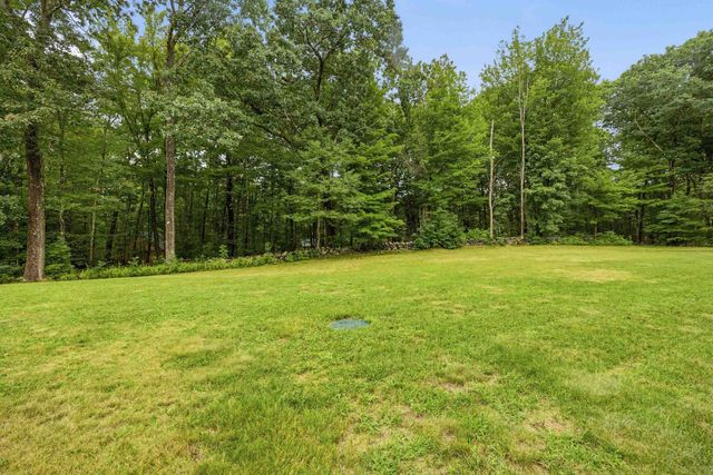 83 Ferson Road, Francestown, NH 03043