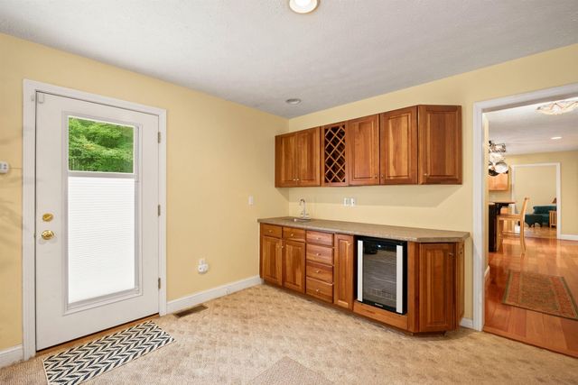 83 Ferson Road, Francestown, NH 03043