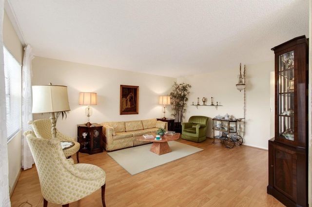 349 Capri H, Delray Beach, FL 33484