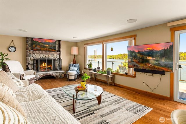 3444 Madrona Beach Road NW, Olympia, WA 98502
