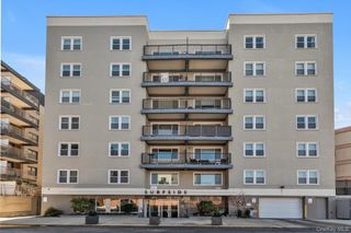 840 Shore Road 5M, Long Beach, NY 11561