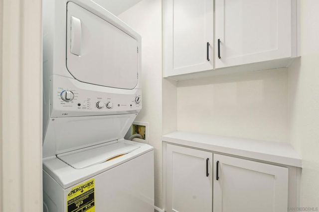 12855 Via Moura, San Diego, CA 92128