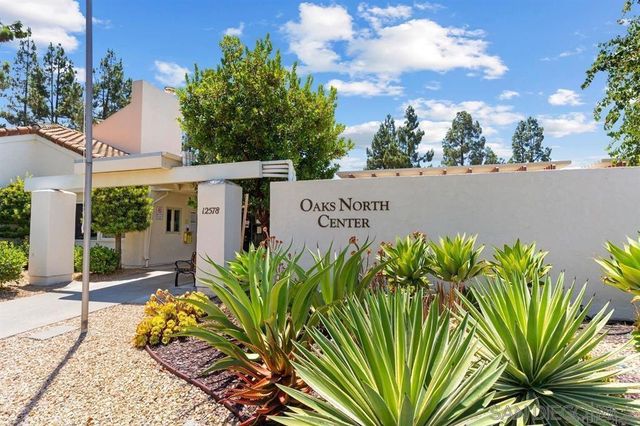12855 Via Moura, San Diego, CA 92128