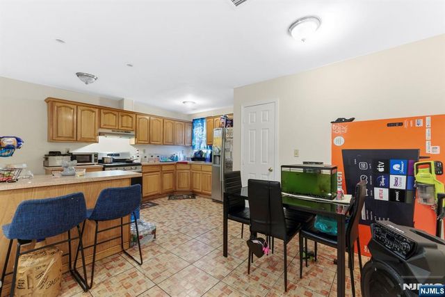 29-31 22nd Avenue, Paterson, NJ 07513