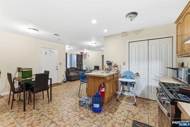 29-31 22nd Avenue, Paterson, NJ 07513