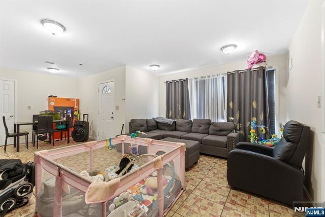 29-31 22nd Avenue, Paterson, NJ 07513