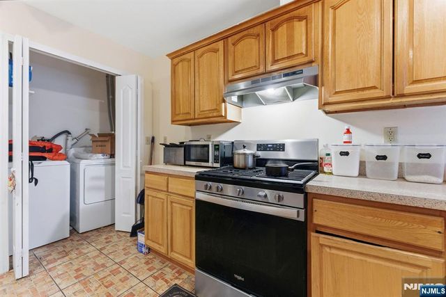 29-31 22nd Avenue, Paterson, NJ 07513