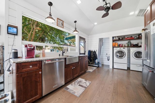 5726 Pettinger Rd, Valley Springs, CA 95252