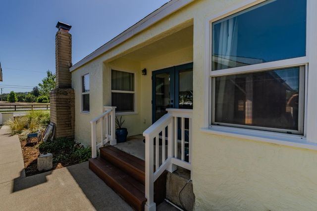 5726 Pettinger Rd, Valley Springs, CA 95252