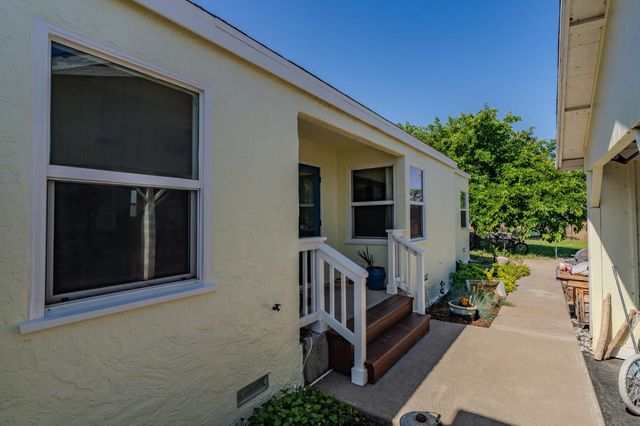 5726 Pettinger Rd, Valley Springs, CA 95252