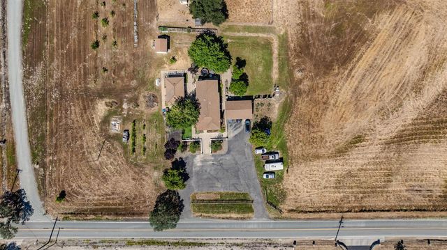 5726 Pettinger Rd, Valley Springs, CA 95252