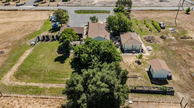 5726 Pettinger Rd, Valley Springs, CA 95252