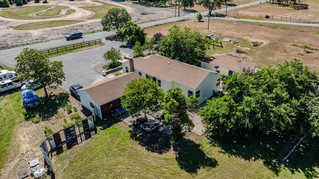 5726 Pettinger Rd, Valley Springs, CA 95252