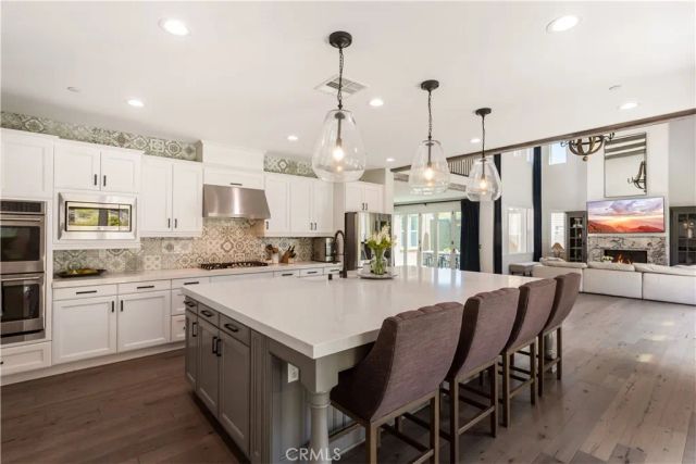 12213 Cortona Place, Riverside, CA 92503