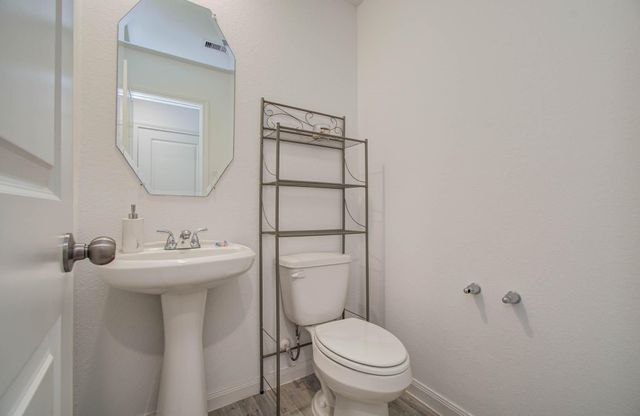 2002 Road 5500, Cleveland, TX 77327