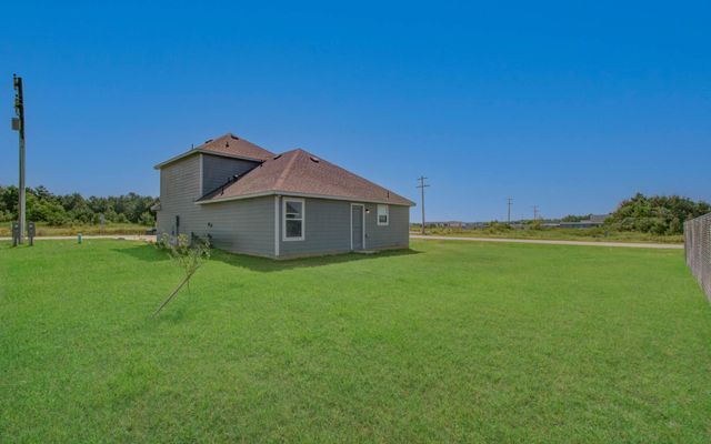 2002 Road 5500, Cleveland, TX 77327