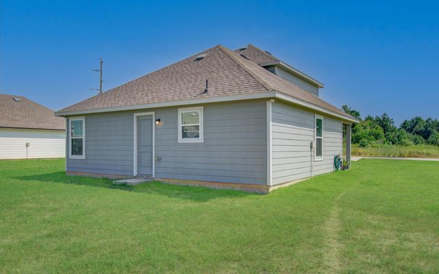 2002 Road 5500, Cleveland, TX 77327