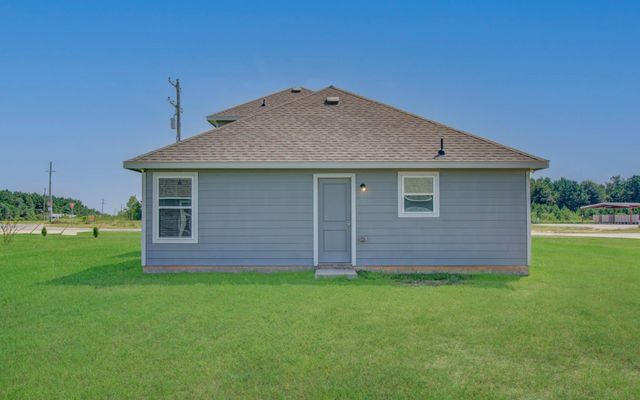 2002 Road 5500, Cleveland, TX 77327