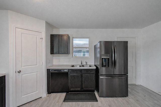 2002 Road 5500, Cleveland, TX 77327