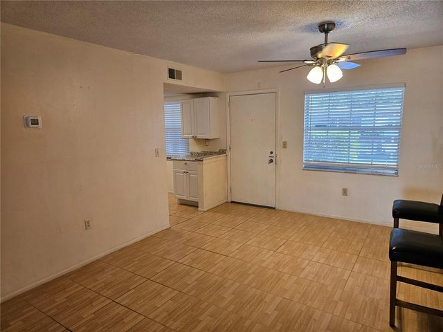 946 VIRGINIA STREET 104, Dunedin, FL 34698