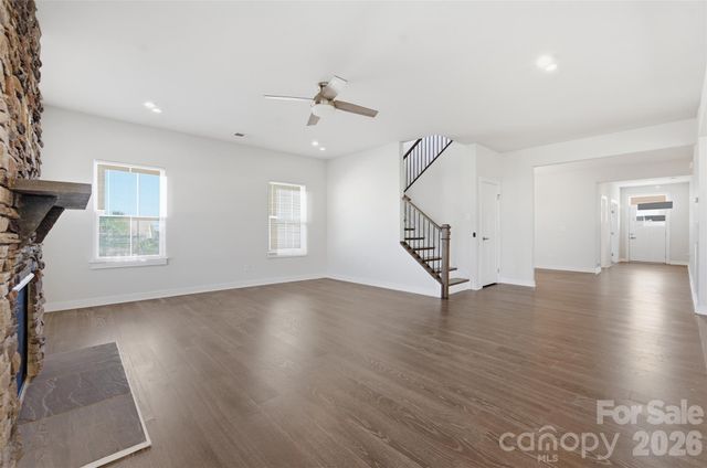 11124 Vanguard Parkway, Huntersville, NC 28078