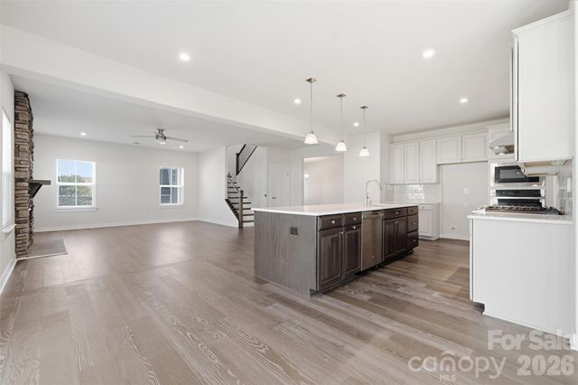 11124 Vanguard Parkway, Huntersville, NC 28078