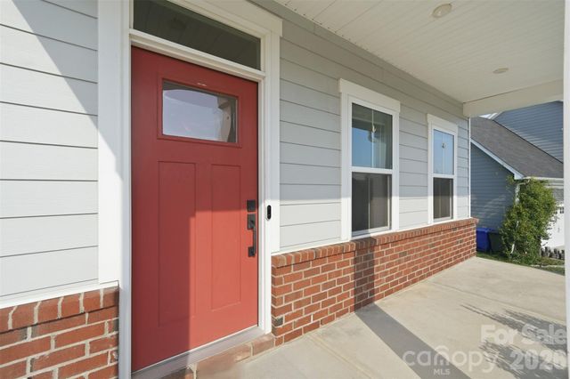 11124 Vanguard Parkway, Huntersville, NC 28078