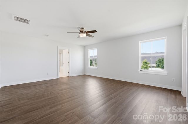 11124 Vanguard Parkway, Huntersville, NC 28078