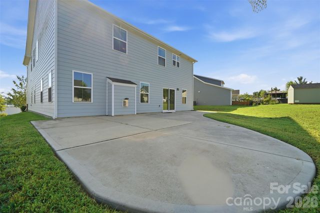 11124 Vanguard Parkway, Huntersville, NC 28078