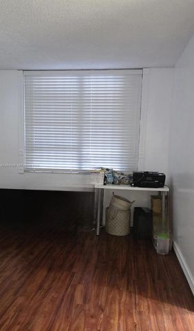 10835 SW 112th Ave 106, Miami, FL 33176