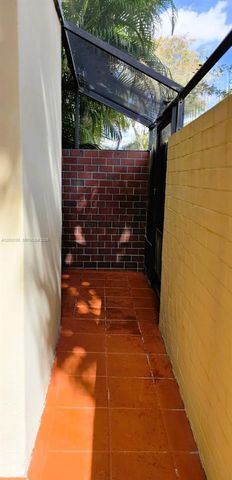 10835 SW 112th Ave 106, Miami, FL 33176