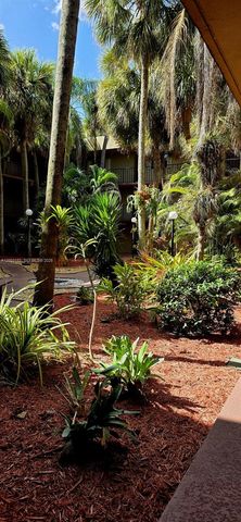 10835 SW 112th Ave 106, Miami, FL 33176