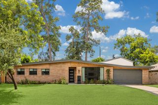 10159 Brinwood Drive, Houston, TX 77043