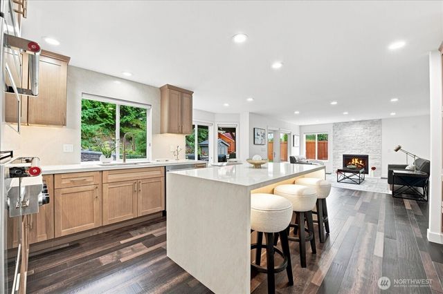 7525 120th Place SE, Newcastle, WA 98056