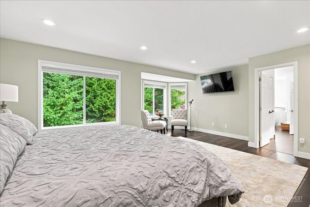 7525 120th Place SE, Newcastle, WA 98056