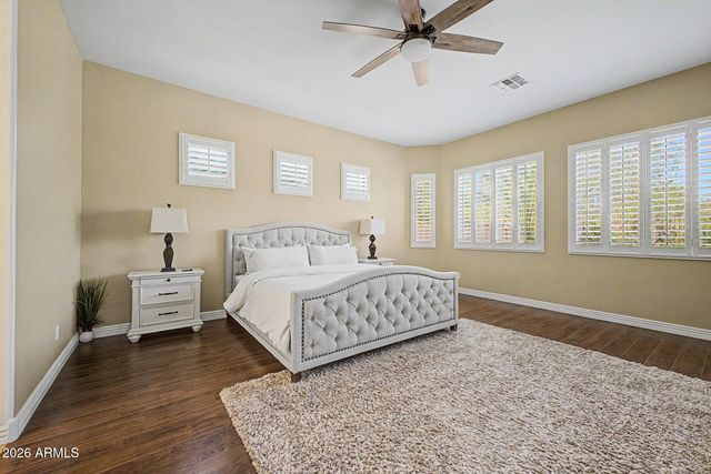 2332 W ANDREA Drive W, Phoenix, AZ 85085