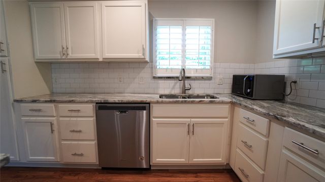 1226 San Patricio Drive, Dallas, TX 75218